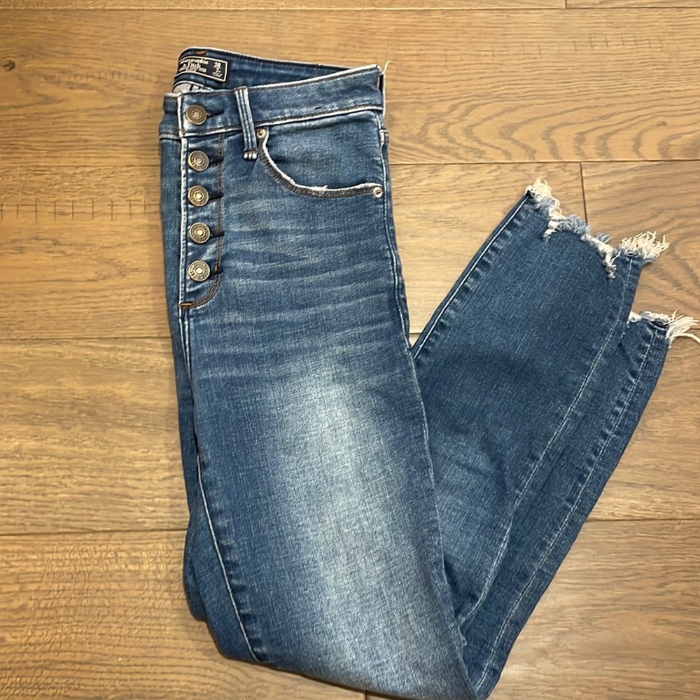 abercrombie jeans